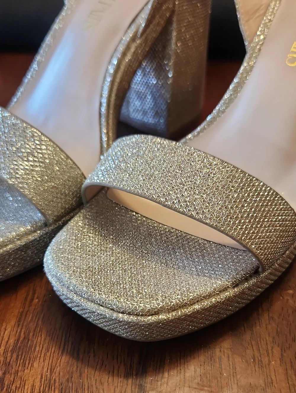 Gold Sparkle Platform Chunky Block Heel Sandals Women's Gogo 70s Y2K Date, 5.5